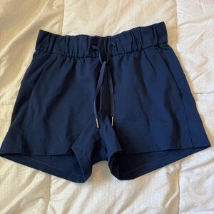 Lululemon navy shorts size 4